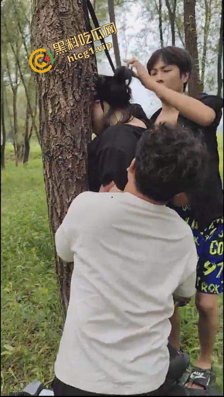 河南台前县 抑郁症女子树林上吊自缢！被路人发现并报警 全程拍摄！-6