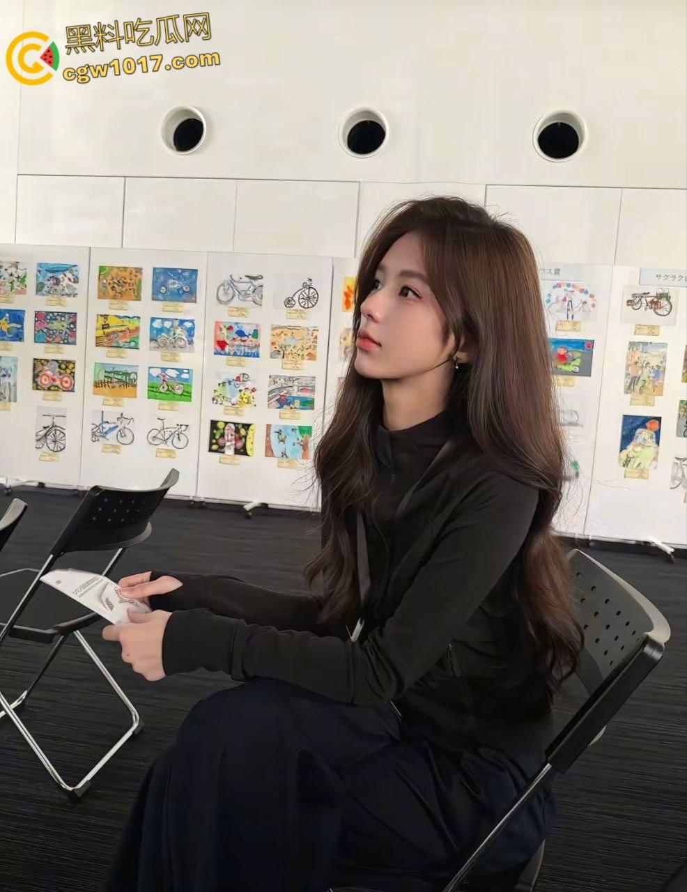 约炮大神【我的枪好长】 黑丝御姐调教新作,皮鞭抽屌玩性虐,指奸钻穴汁水飞溅,打桩爆操高潮迭起!-2