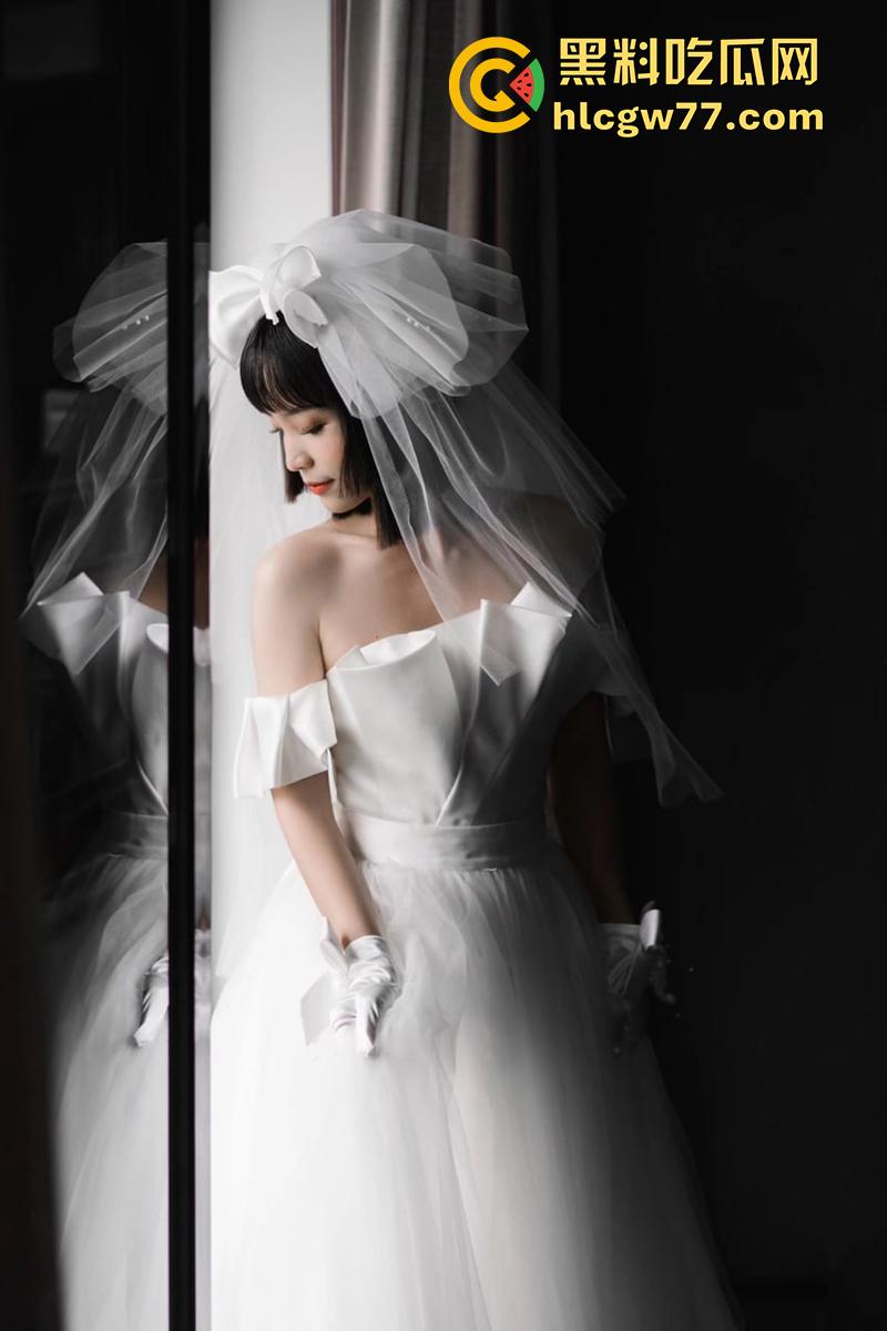 长沙美女御姐【古婉珍】婚纱写真拍出火！自慰上头与摄影师偷情，淫叫声超诱人！-2