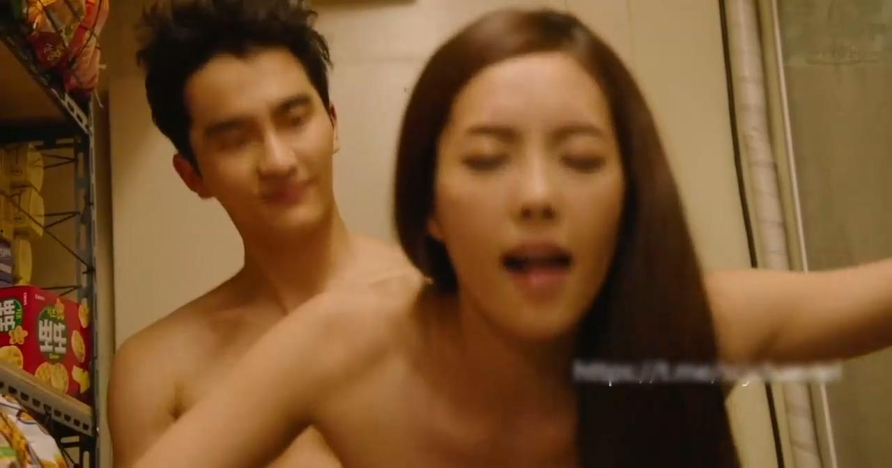 长江大学讲座时播放的不雅视频 完整版来了!韩国经典色情电影《新建文件夹2》小伙子很有品味!(字幕版)-2