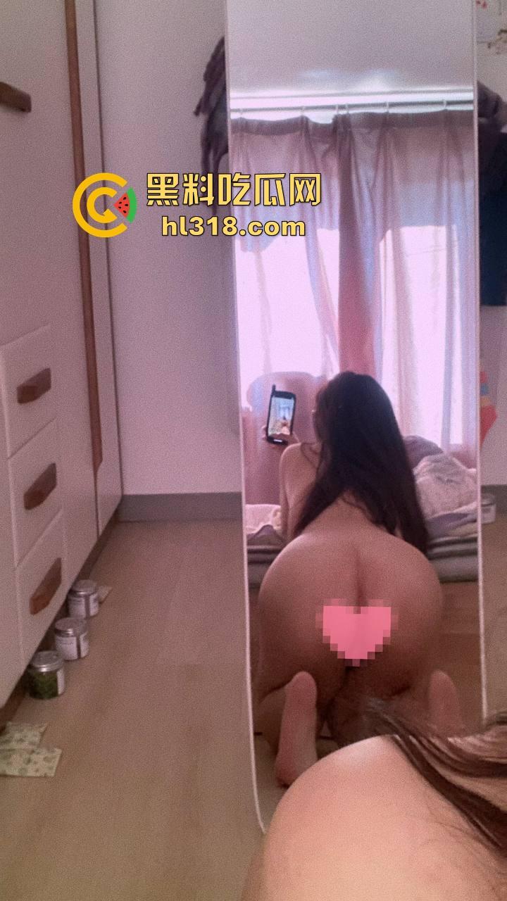 约炮抖音门槛姐【本少名唤小潼】反差巨乳大母狗,无套后入内射,现抖音账号以私密!-4