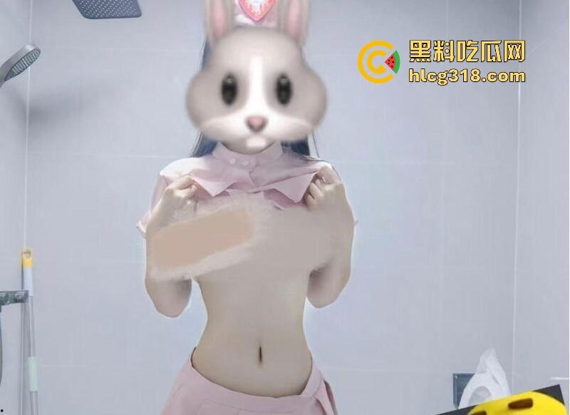 山西清纯学生妹【徐玮怡】约炮视频曝光,性瘾反差妹喜欢背着男友聊骚偷人,纯纯的骚母狗一枚。-8