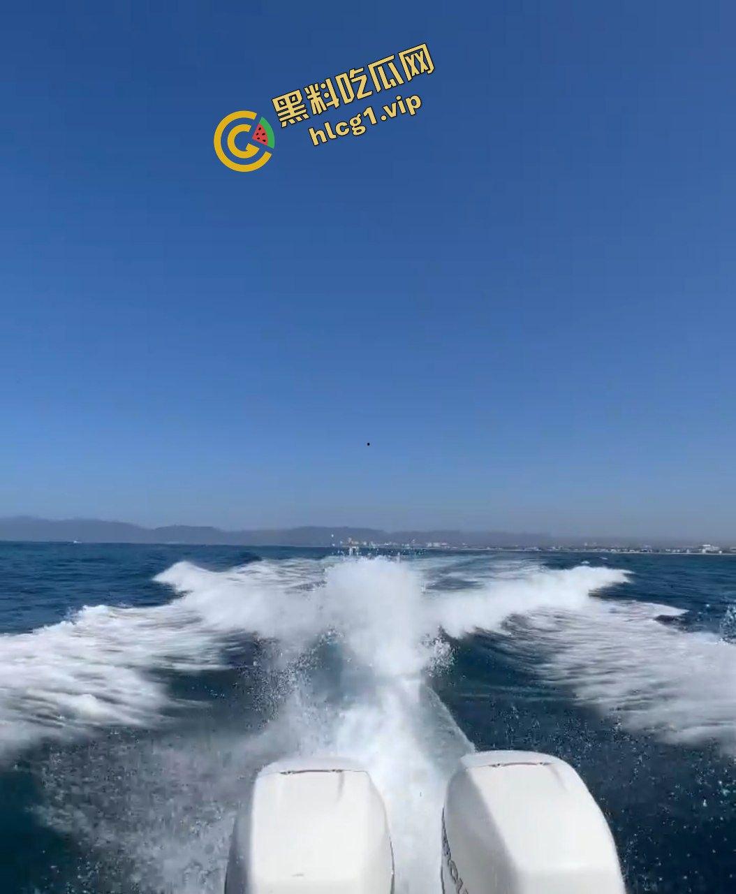 海上运动之 游艇派对淫乱现场!DJ走曲 露奶跳舞!下船不问船上事!-1