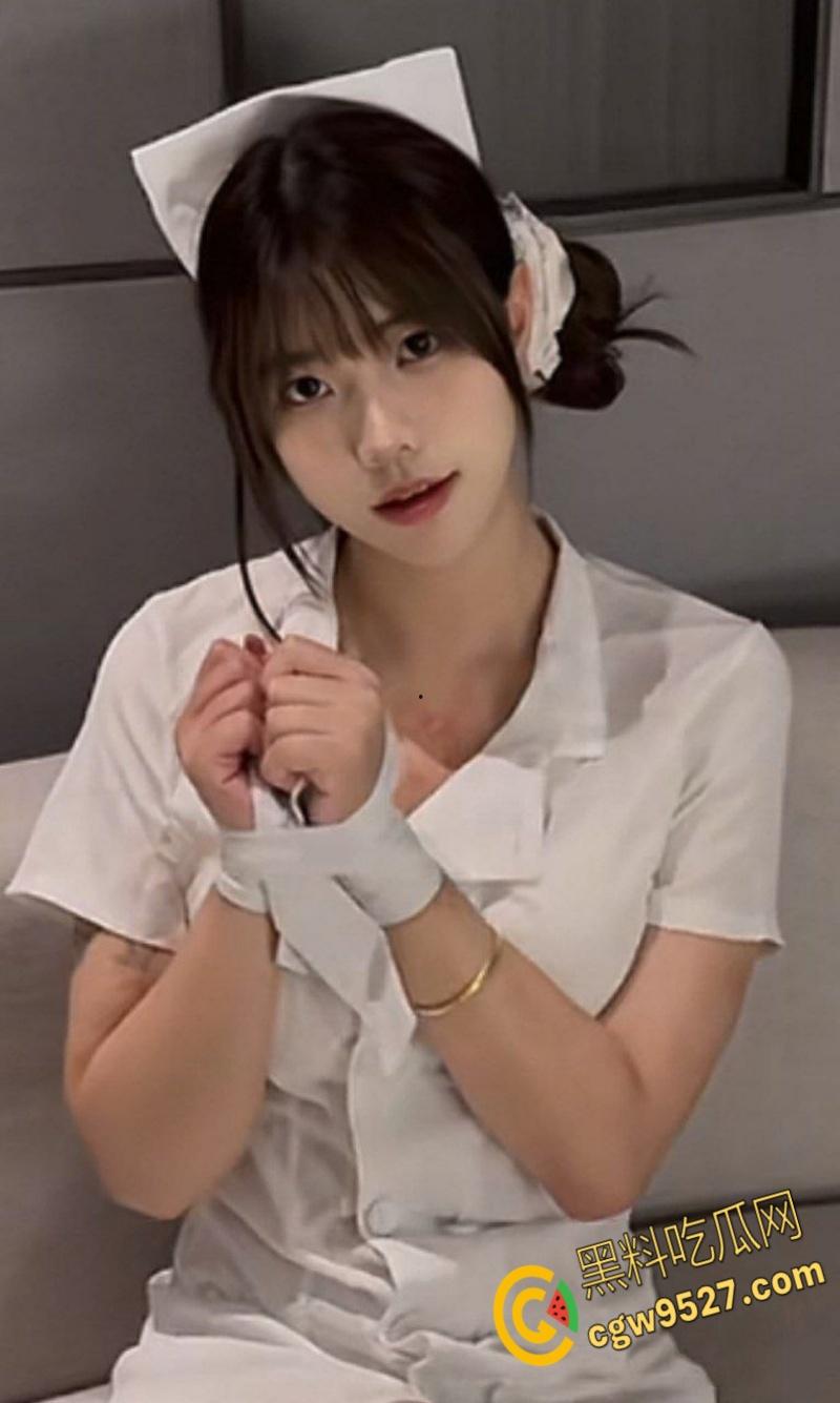 抖音高颜值百万网红【鱼神】,最新微密圈付费资源,野外车内跳蛋自慰,享受不一样的刺激体验!-3