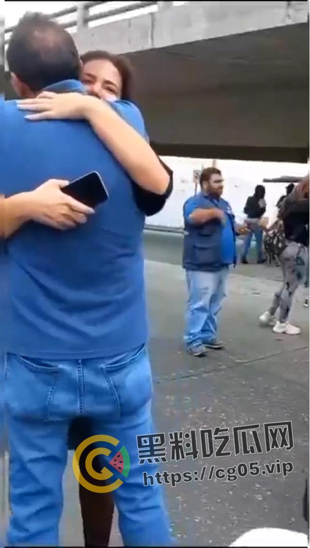 紧急!厄瓜多尔整个国家进入“国内武装冲突”状态,监狱沦陷 电视台绑架 当众火烧人 混乱不堪-6