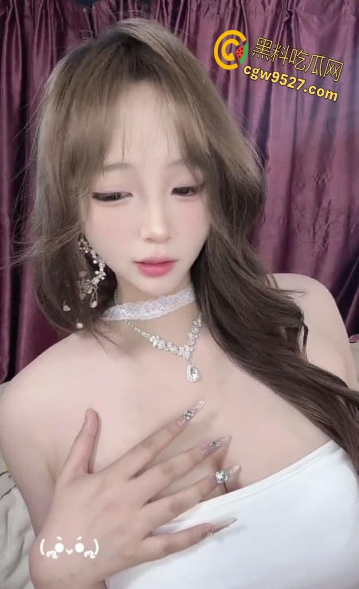 抖音巨乳网红【牛老师】,金主定制视频泄露,御姐女神跪舔水晶巨物,狂扣骚穴潮吹喷射爽炸 !-5