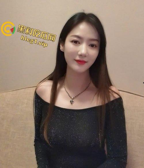 南昌极品气质御姐『菲菲』神似俞飞鸿!被包养性爱视频流出!正宗莞式一条龙口交毒龙极致诱惑-1