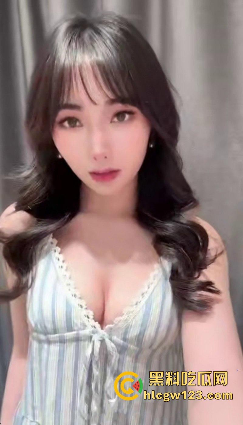 海角乱伦大神 姐姐的奶味 与巨乳姐姐互换体位疯狂舔穴 浓精内射子宫深处!-1