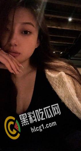 山东巨乳留学生 大嫚儿 丰乳肥臀细腰标准模特身材 尤其是一对大奶子是真的圆 天生好炮架!-2