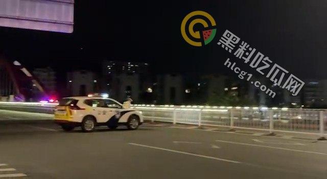 广州增城凌晨惊魂:男子桥上徘徊至凌晨,跳桥自尽引发热议-6