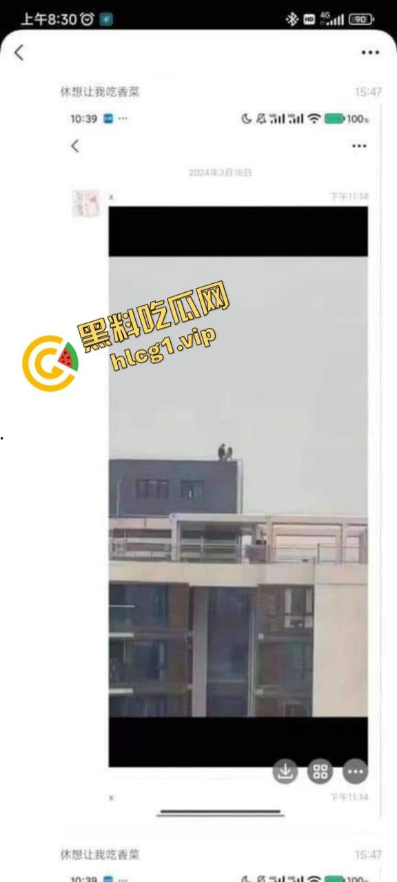 江苏无锡誉龙湖滨小区天台一对男女偷情约炮 男子后入式冲天炮 直接将爽翻天女子顶的坠楼死亡!-2