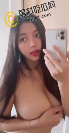 大一岁娇嫩的学生妹全裸自拍流出!外表清纯 私下超级反差!也算是一个小尤物了-5