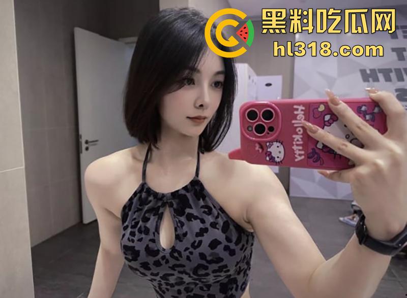 杭州健身女神【李安琪】,背着男友约炮金主学员,经常夹着精液回家,被男友发现视频后被曝光!-2