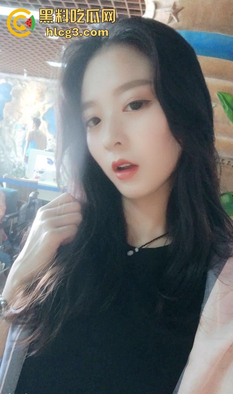 山西师范大学老师「郑少萍」白天教书育人,夜晚变身SM女王!被内射视频曝光,辣眼睛!-4