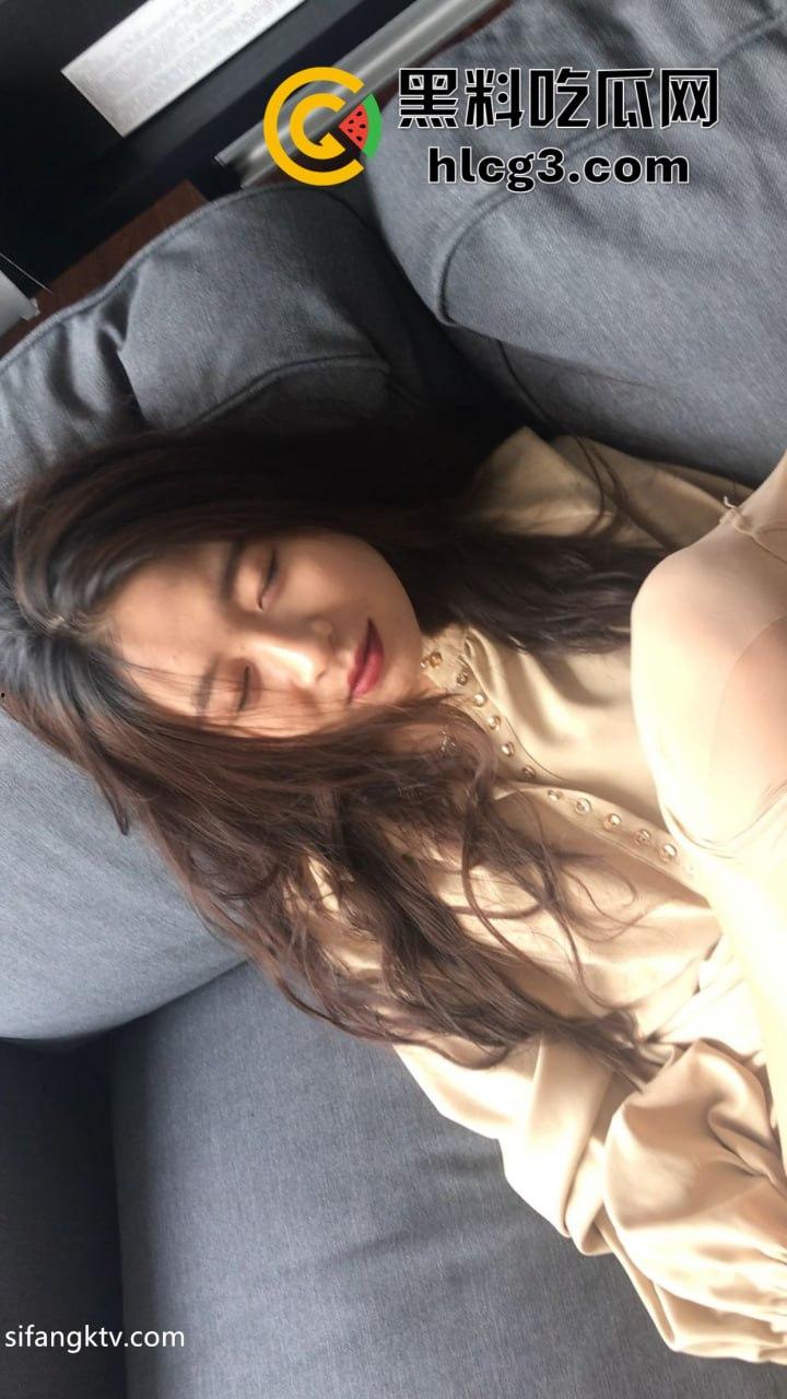 山西师范大学老师「郑少萍」白天教书育人,夜晚变身SM女王!被内射视频曝光,辣眼睛!-12