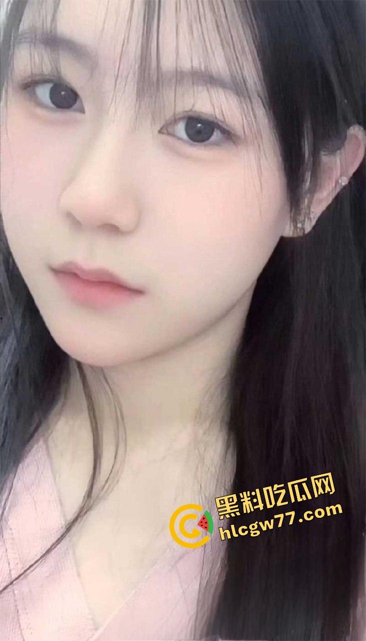 上海艺术设计学院的校花【夏宸玥】实锤拜金狗,富二代酒店蹂躏调教,宿舍自拍插棒成全校精盆公交车!-6