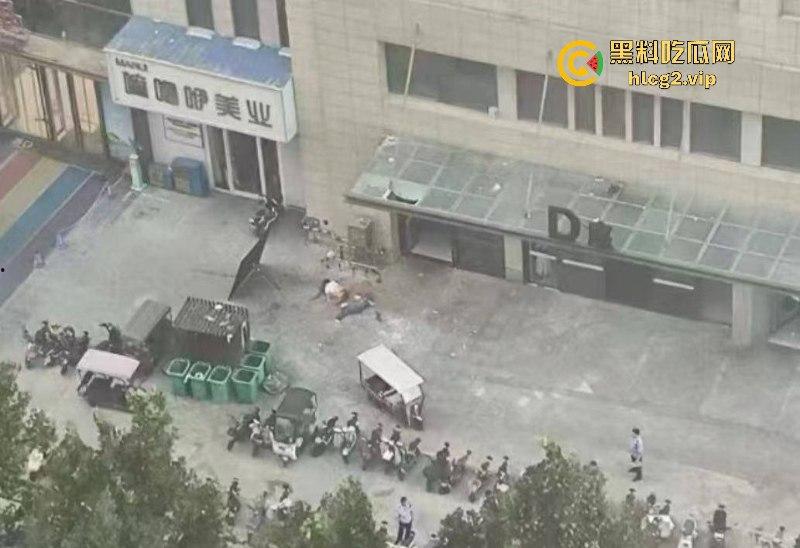 重口慎入 濮阳不大 创造神话!男子为情所伤秒变空中飞人!-9