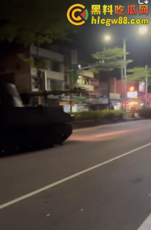 浙江宁波某部南下福建，隔壁湾湾风声鹤唳，全线戒备飞机坦克装甲车齐出动，大结局要来了？-5