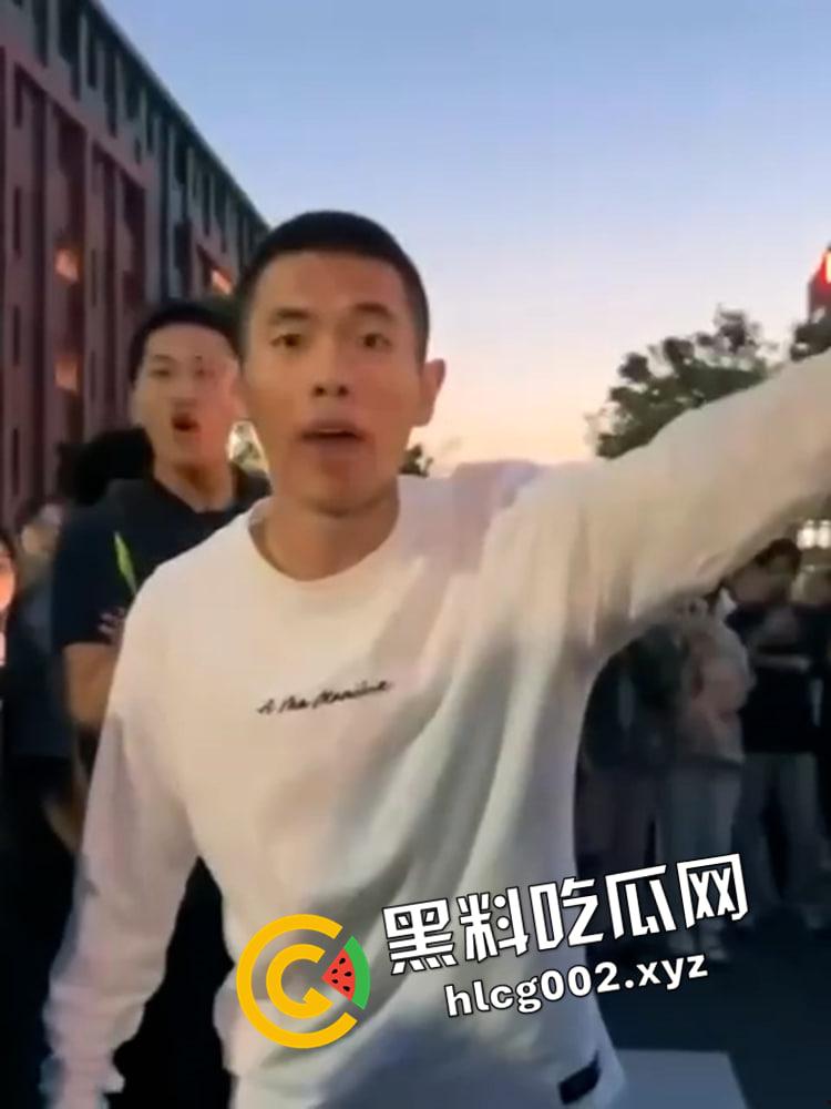徐州工程学院大瓜!女版罗志祥 早中晚睡换不同的男人睡 男妃现场争辩谁睡得次数多 现场爆笑-7