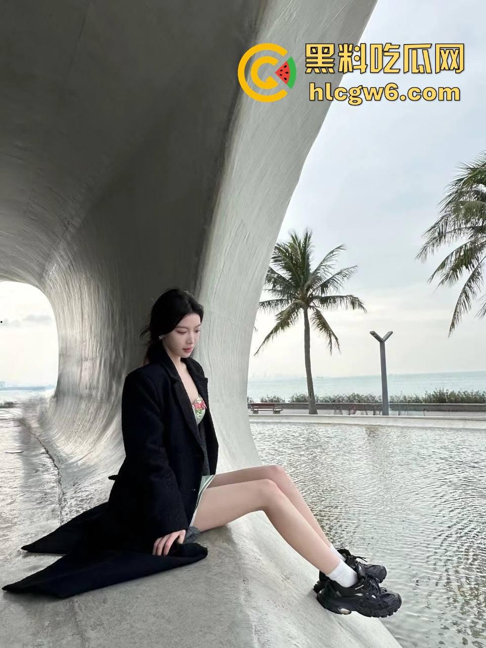 三亚大佬试驾大学生清纯母狗高亚琪!昼夜两张脸,白天乖巧拍照晚上浪翻酒店,骚到让人精盆告急-1