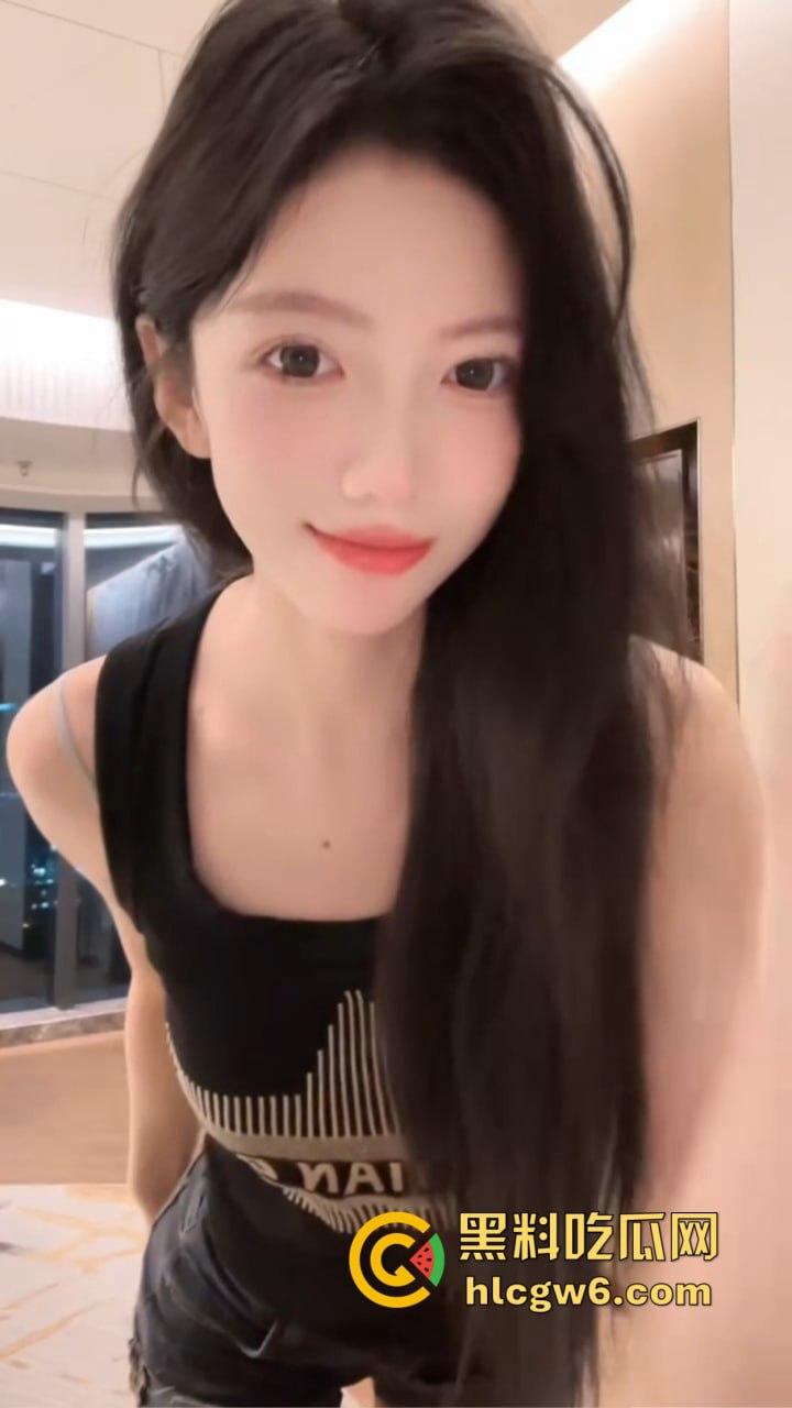 三亚大佬试驾大学生清纯母狗高亚琪!昼夜两张脸,白天乖巧拍照晚上浪翻酒店,骚到让人精盆告急-6