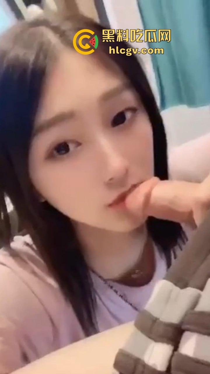 11月硬核全球『口爆』大赏!各国尤物花式游龙伺候,舌尖上的鸡巴让你爽到骨子里!-10