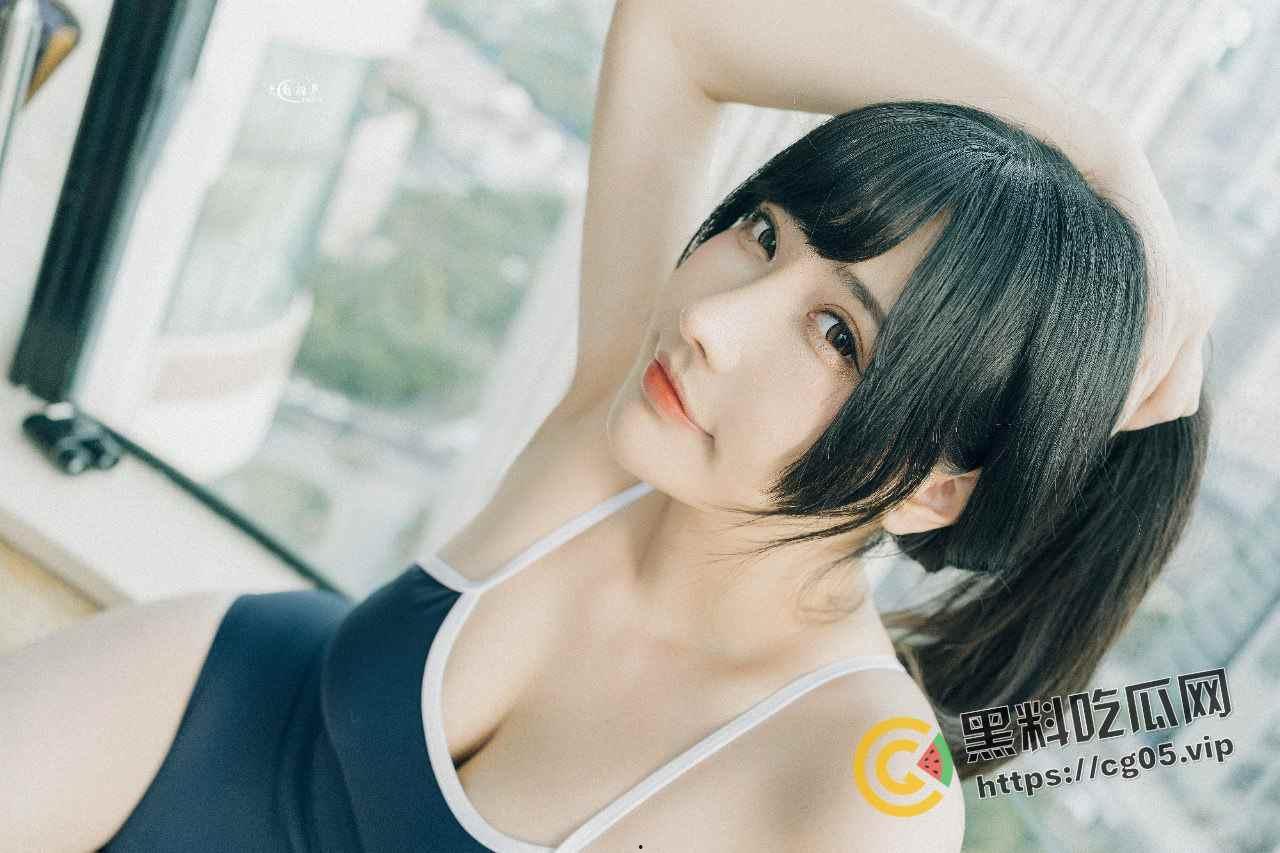 抖音 b站热门网红 【糖果果】人气【金广发女郎】土豪定制流出 大胸荡漾 肥美鲍鱼 舰长福利喷血套图-8