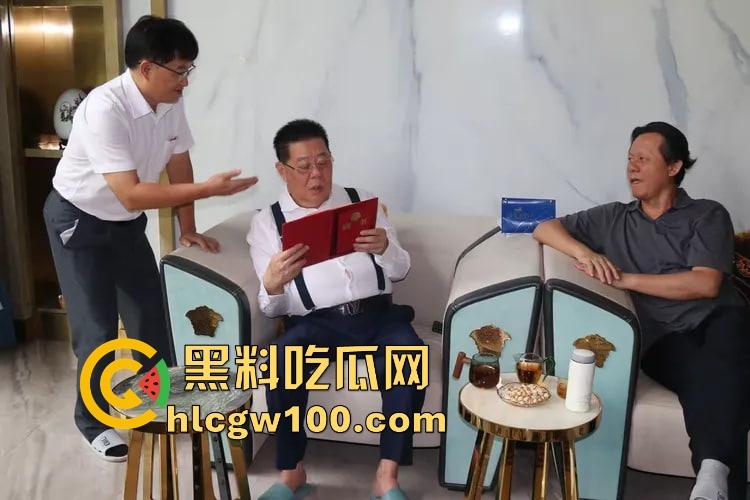 海南政协常委『张泰超』五妻生活奢华曝光，26岁小老婆豪宅震撼人心 一面墙的茅台20万马桶 大老婆还能怎么壕？-10