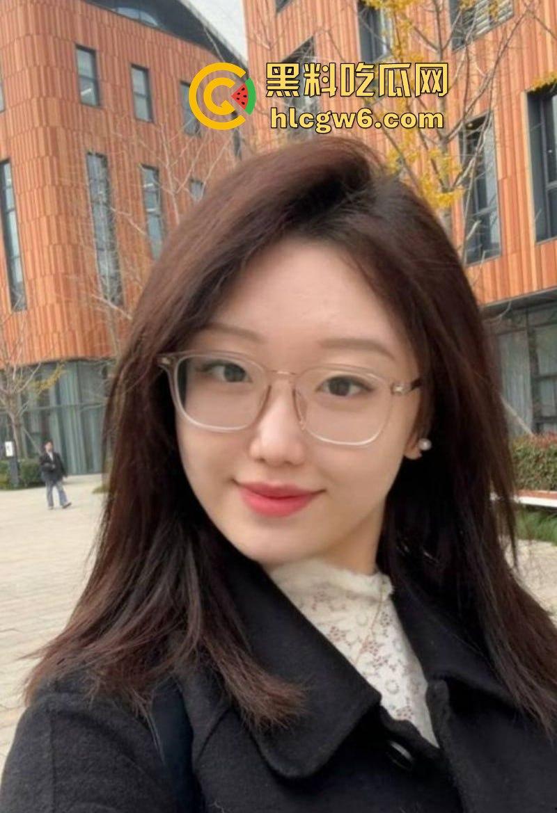 CSGO职业选手【宙斯Zeus】玩疯了,上海约炮大连工业大学黄婷后,转战东南亚开淫趴,女粉丝被当狗溜!-11