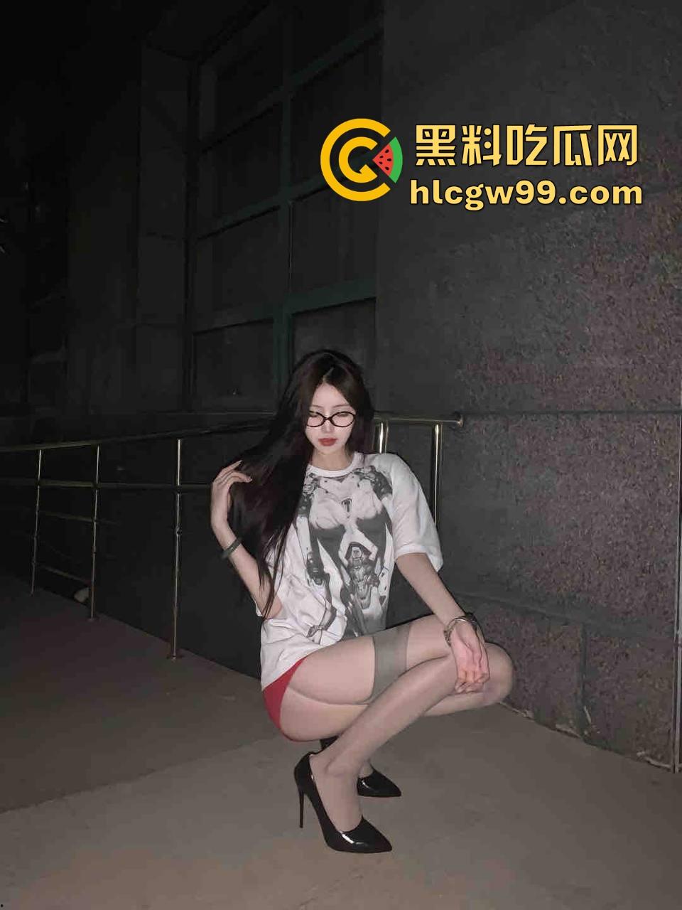 醉酒骚鸡高潮上头,逼水多到成麦芽味喷泉,半醉骚浪一碰就湿润的不行,这种极品不操白不操!-5