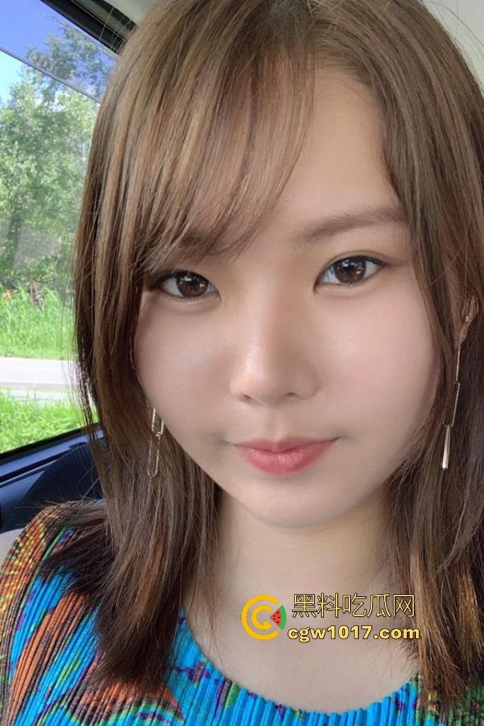 日本清泉女子大学女神下海,为了赚钱主动找金主上门做男友,跪舔巨屌口交,侍奉如女优附体,这演技还真不赖!-3