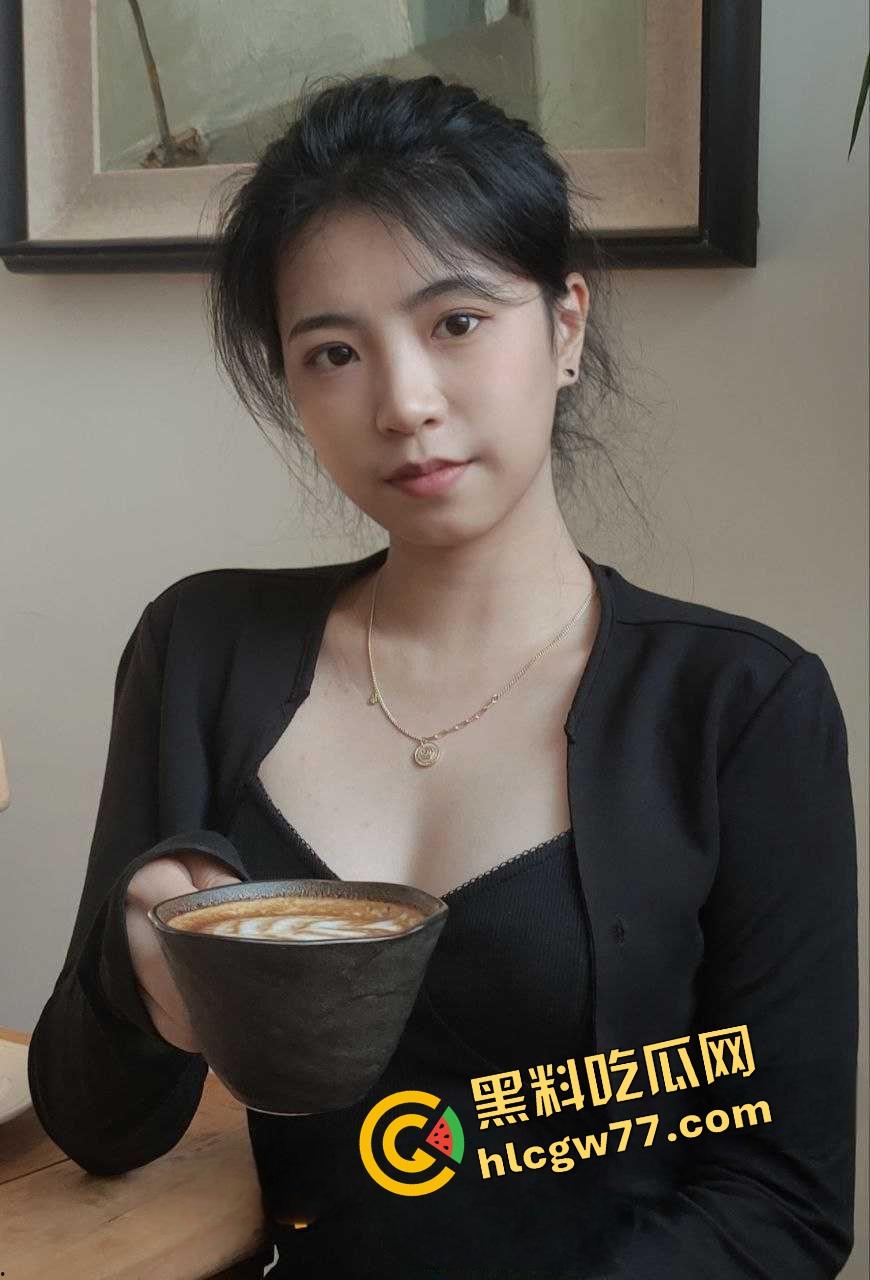 南宁甜美女老师【柳林依】白天教书育人,晚上换粉嫩穿搭被炮友操到嗷嗷叫,反差骚货天花板!-11