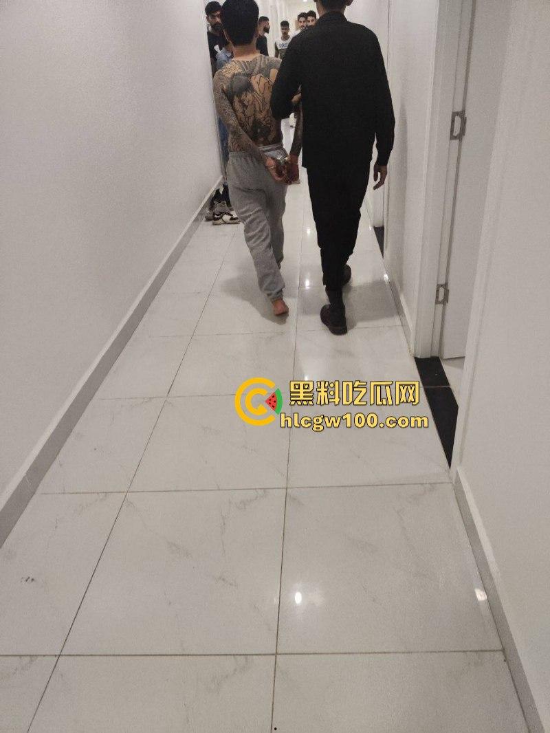 柬埔寨园区真实情况爆料!主管随意强奷女性 每天上演电棍烤肉惨叫连连-6