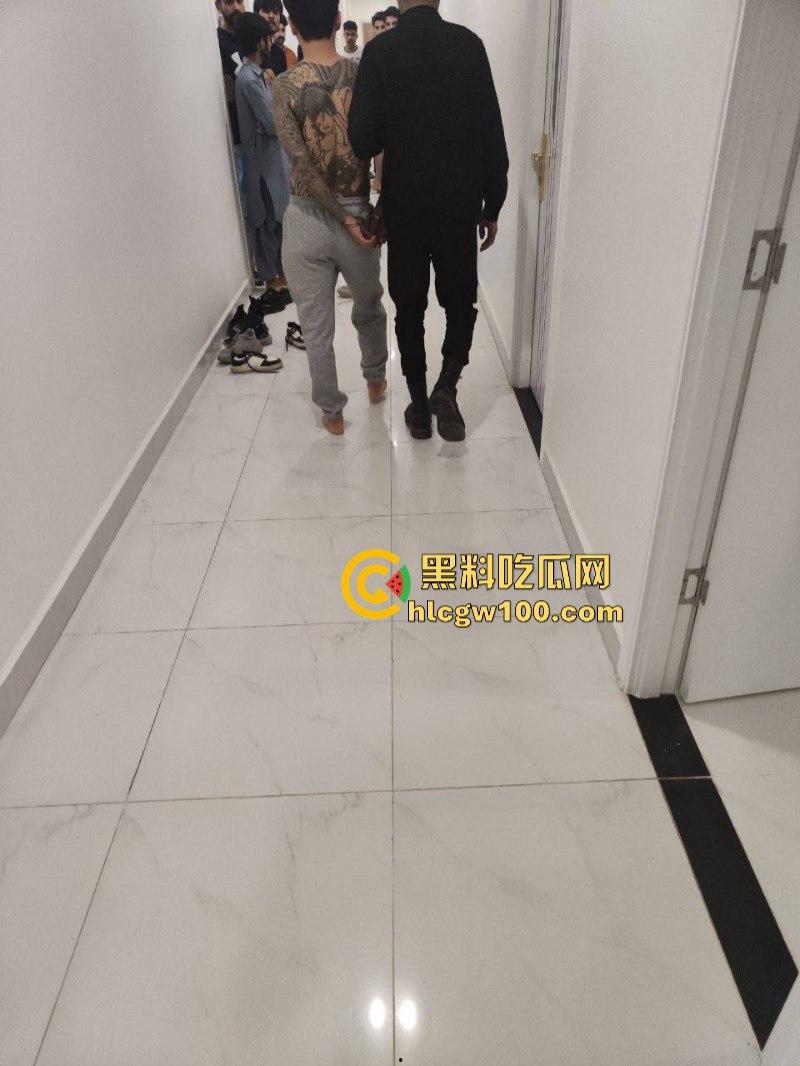 柬埔寨园区真实情况爆料!主管随意强奷女性 每天上演电棍烤肉惨叫连连-7