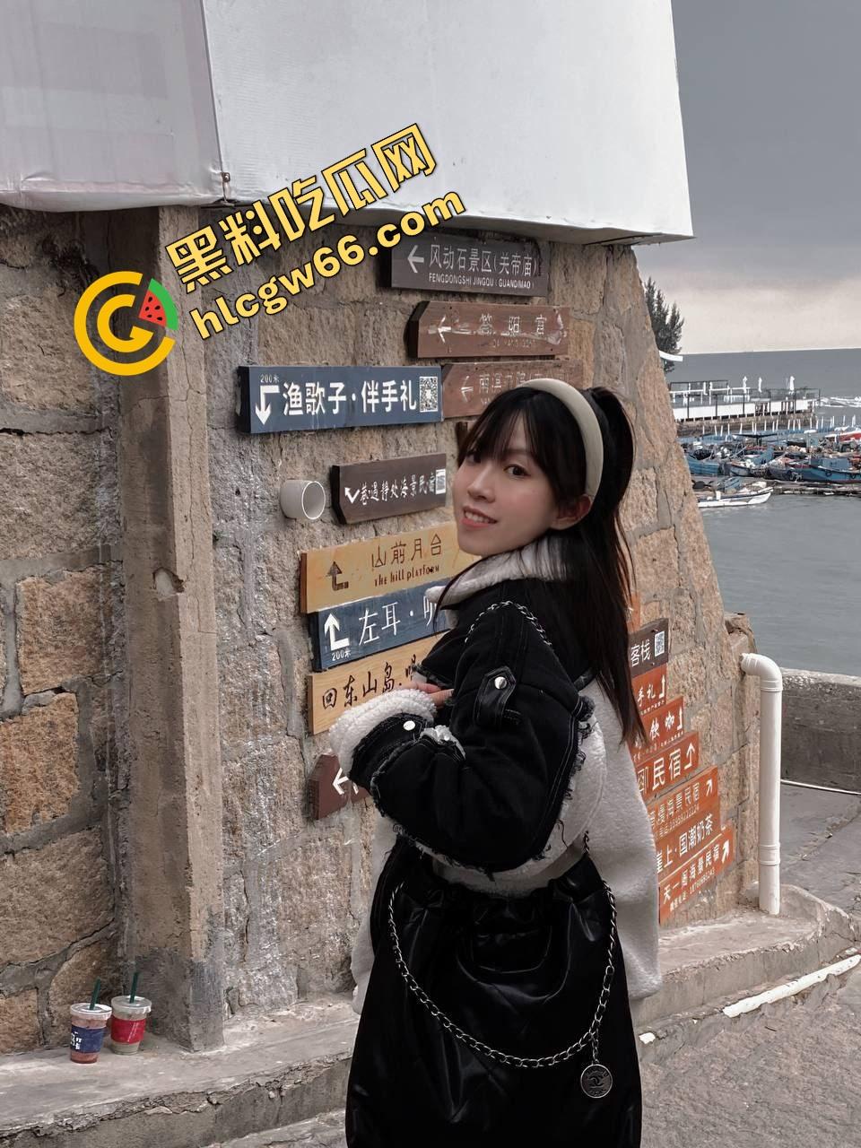 江西骚逼女友【钟钱敏】衣服一脱变调教母狗,口交肛交假屌自插全会,逼皱得像被操十年!-4