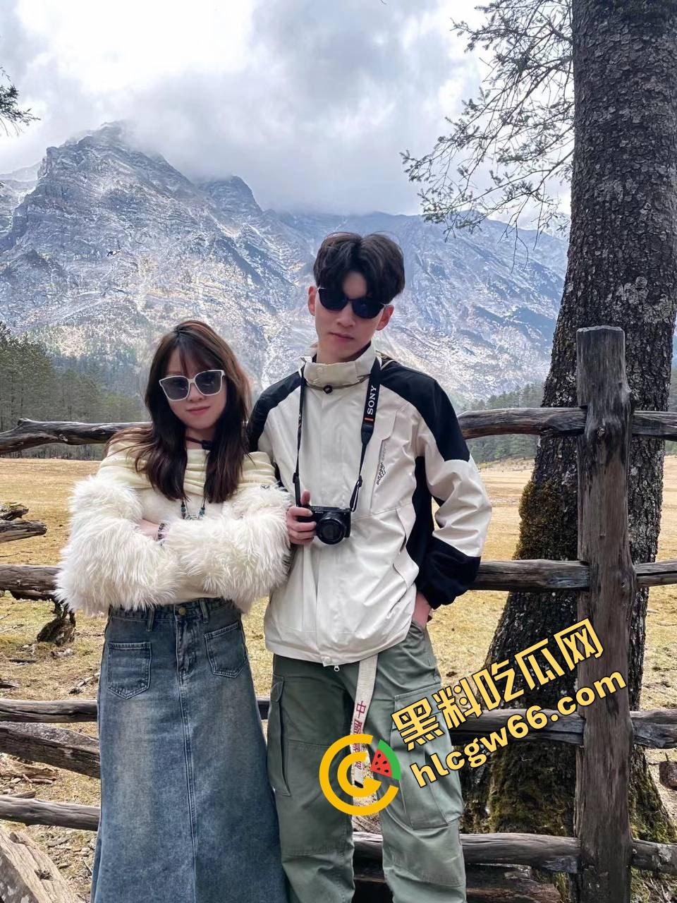 江西骚逼女友【钟钱敏】衣服一脱变调教母狗,口交肛交假屌自插全会,逼皱得像被操十年!-5