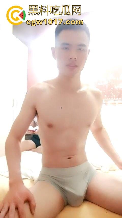 成都特色按摩店,肌肉男技师为你服务,只接男同gay,全身脱得只剩内裤为你服务,gay佬的梦想天堂!-9