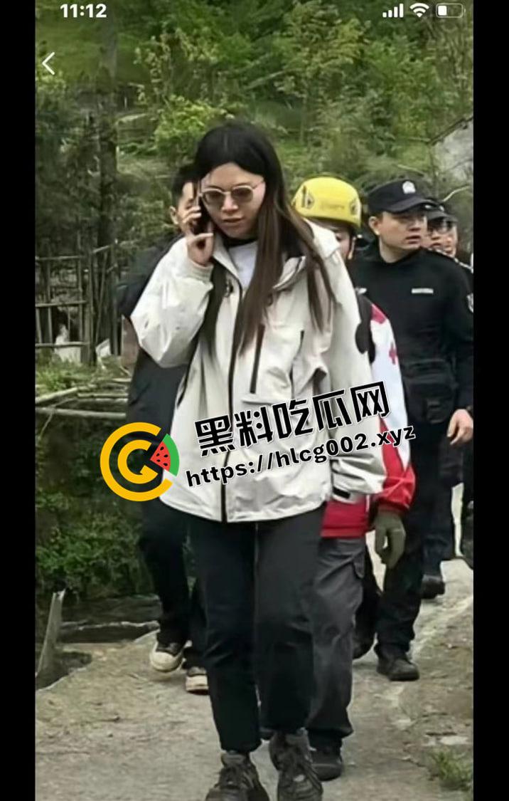 杭州清凉峰女子失踪事件！丈夫顶级阳谋全网找人 全国范围丢人 网传做爱视频流出 魏女士爬山怎么把衣服拖了呢-4