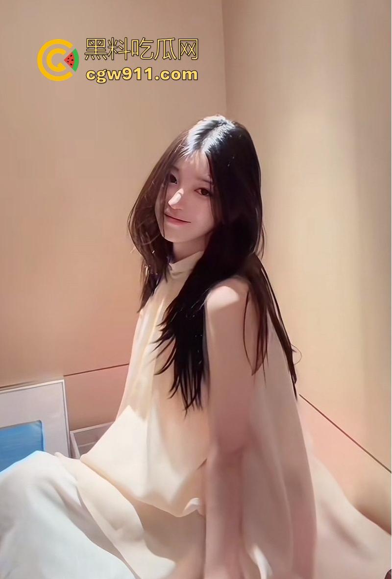 抖音御姐网红【ally】38岁饥渴少妇,收下爱豆韩奎真礼物,不惜为爱冲锋跨国送逼,真是爱情冲昏了头脑!-6