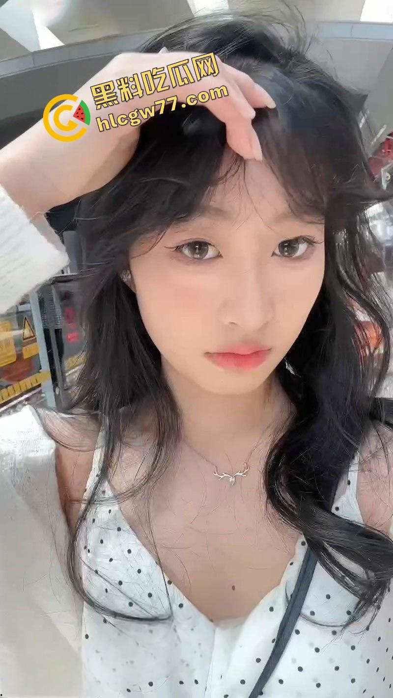 无锡科技职业学院校花【方诗蕊】私密视频流出 和男友做爱堪比AV 极品身材火爆全网!-7