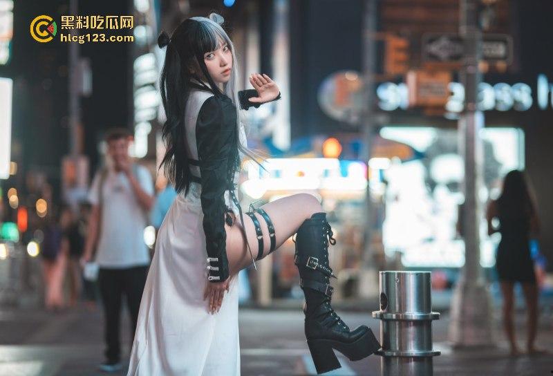 福利姬【果咩咩】完美身材雪乳蜜臀超诱惑 真实信息&金主私享视频曝光-5