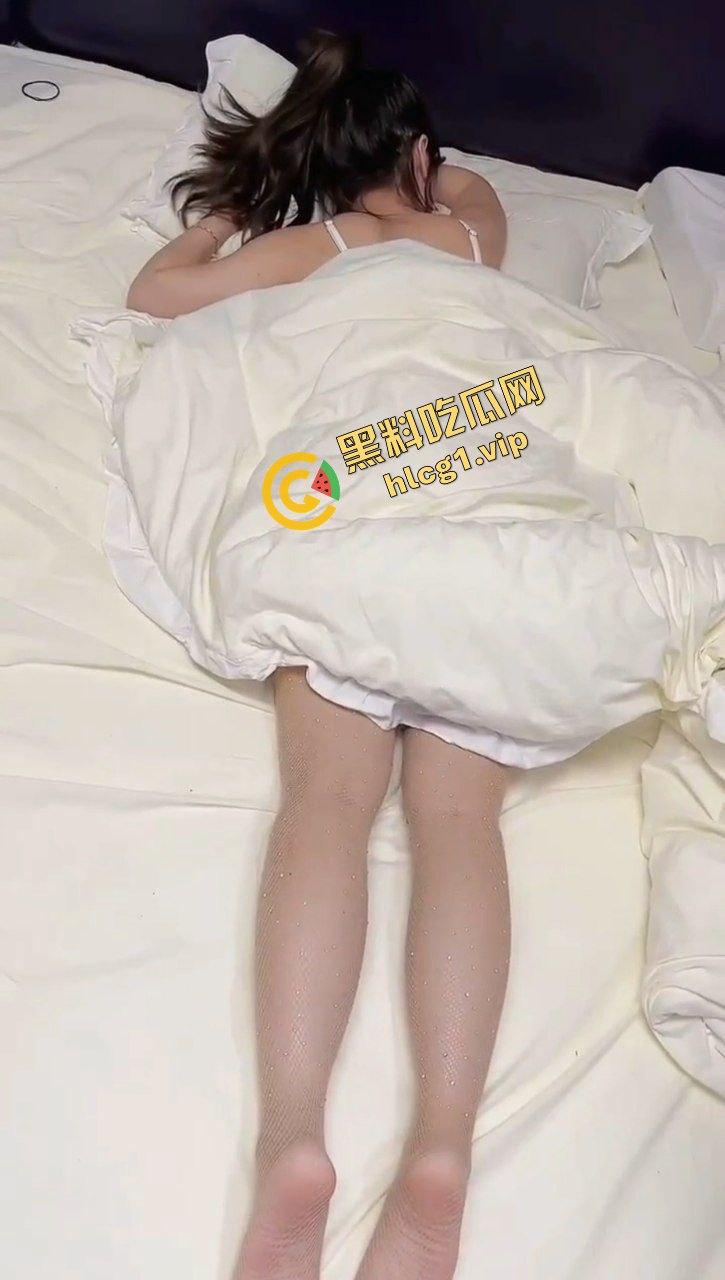 每一次约炮开房都会有结束的一刻!来看看完事后的MVP结算画面 愉快性爱!-1