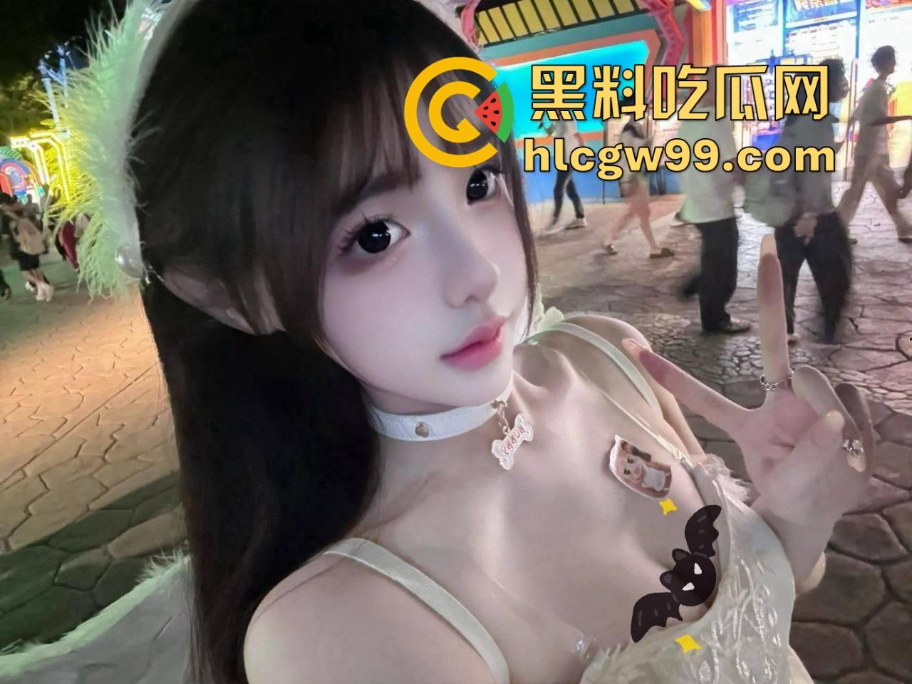 南京瓜友美梦成真,邻居姐姐肤白貌美大长腿,车震中长腿姐姐深喉鸡巴还用脚夹,柔韧性堪比体操冠军!-1