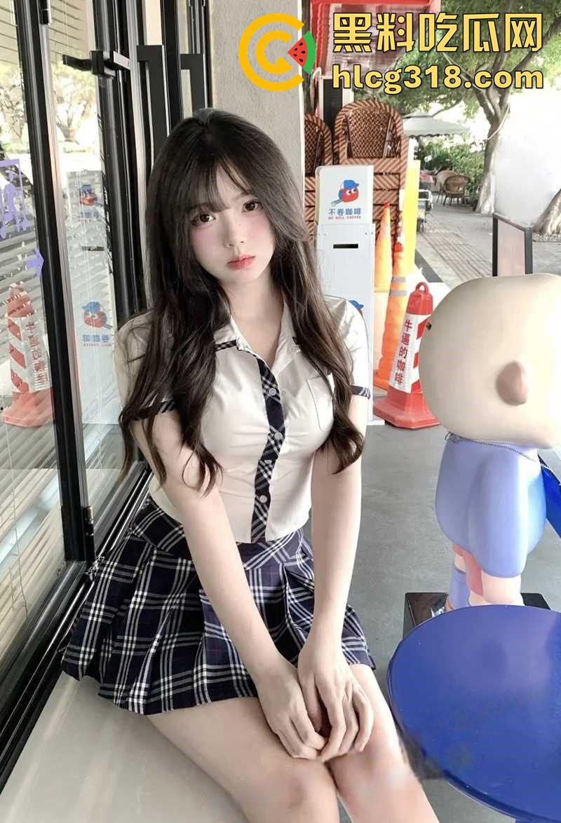 翘臀嫩穴长腿母狗,福建商学院【梁依诺】,极品颜值白嫩学生妹,被大神调教成母狗,各种玩穴爆操!-2