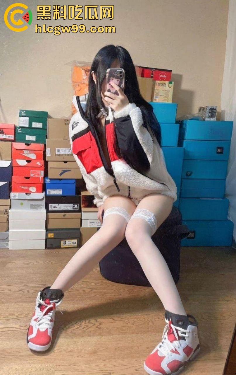 杭州师范大学女神『 李玖』沦为金主专属共享单车,金主的专属性奴,追她的男生排长队,结果被金主天天骑烂!-7