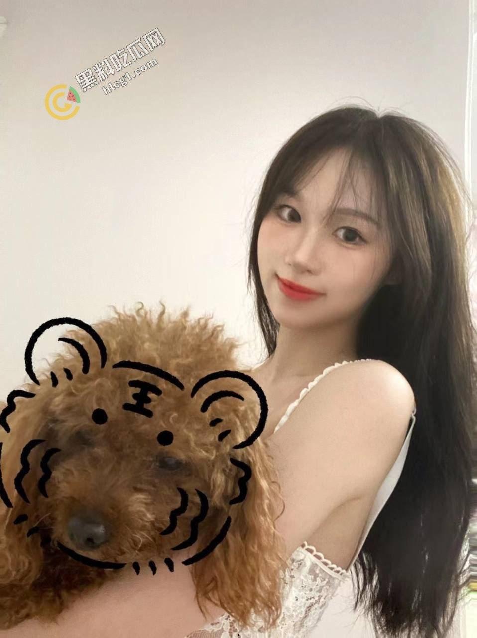 高颜值美女私密视频曝光:她的手活、口技、脚技巧令人惊叹!不愧是百人斩美女-4