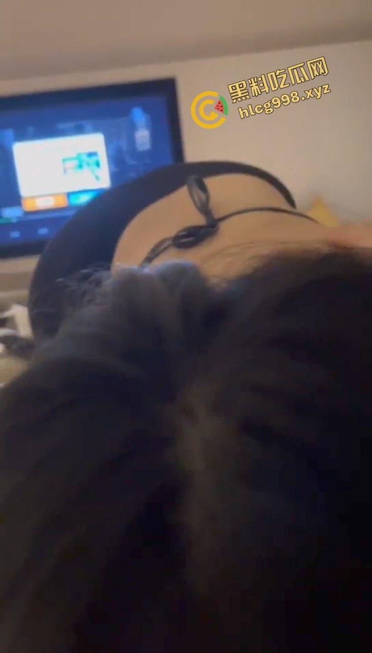 抖音短发女神 麦芽传媒女网红『夏日萝』与金主爸爸合作后 带去酒店多体位爆干!独家曝光流出!-8