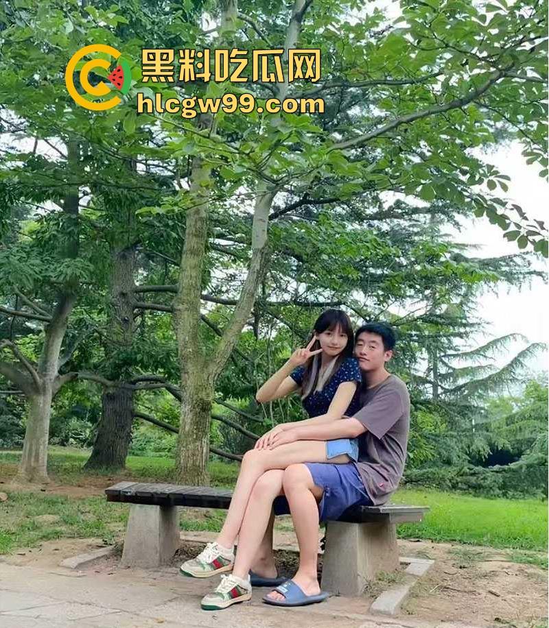 青岛985高校女研究生【林雨】高颜值长腿校花女神,却只是别人的3号母狗并育有一女,大量黑料流出!-6