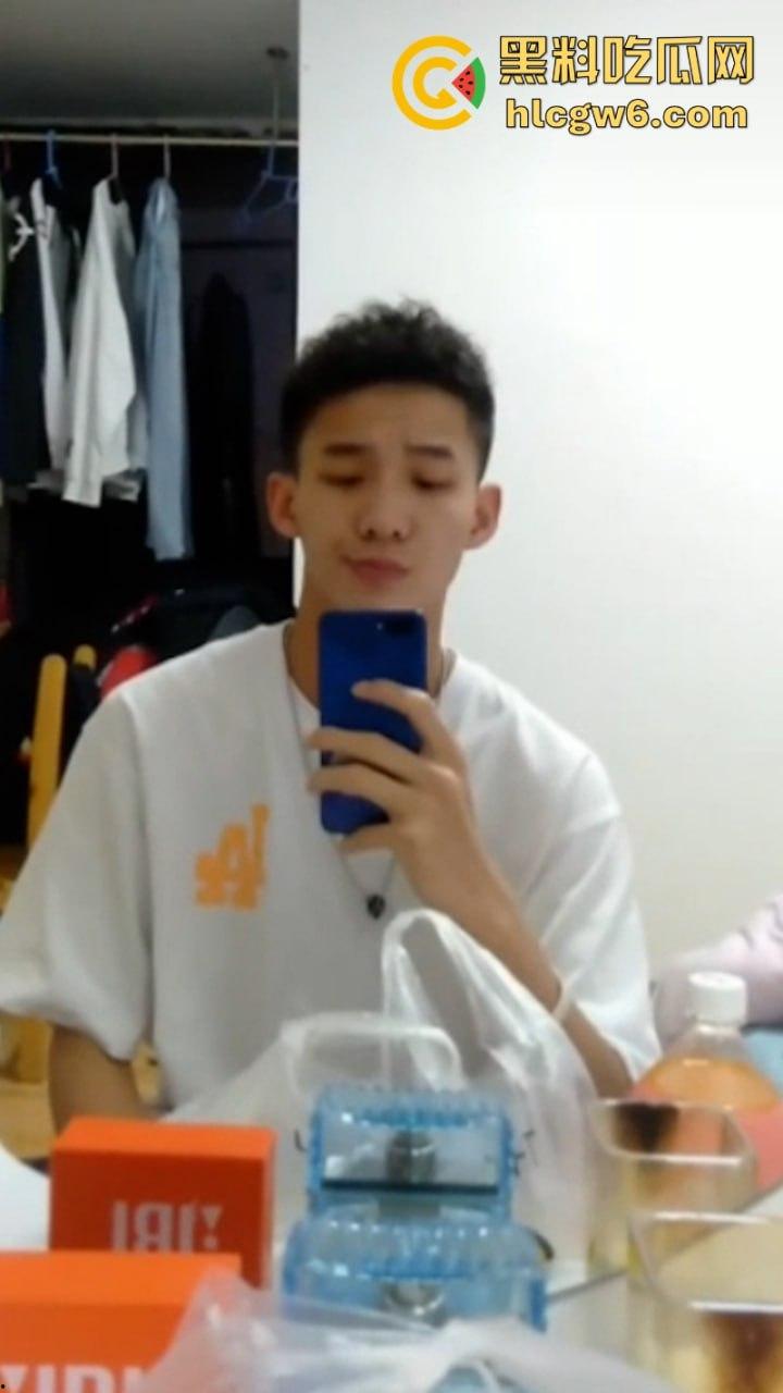 清澈愚蠢体育生 前操记者后爆菊 网红篮球运动员【宋延桥】被曝私生活糜烂男女通吃 不雅视频独家流出-5