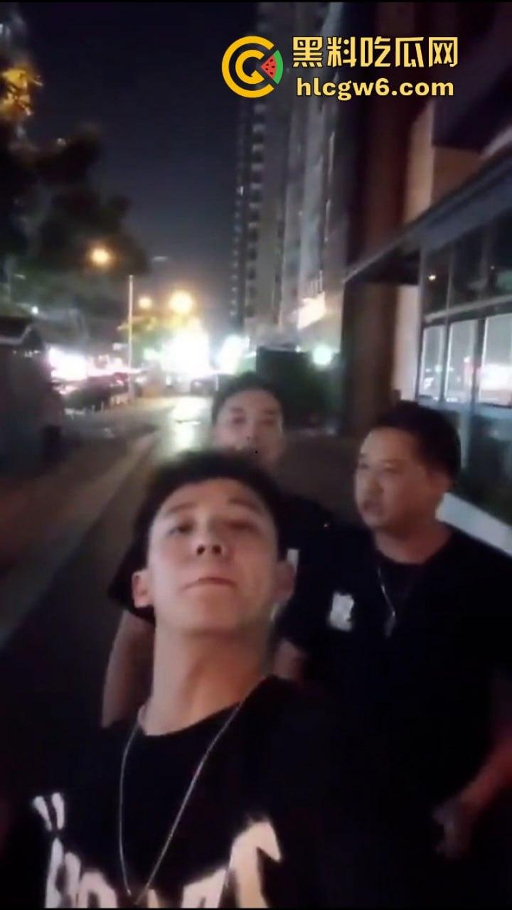 清澈愚蠢体育生 前操记者后爆菊 网红篮球运动员【宋延桥】被曝私生活糜烂男女通吃 不雅视频独家流出-9